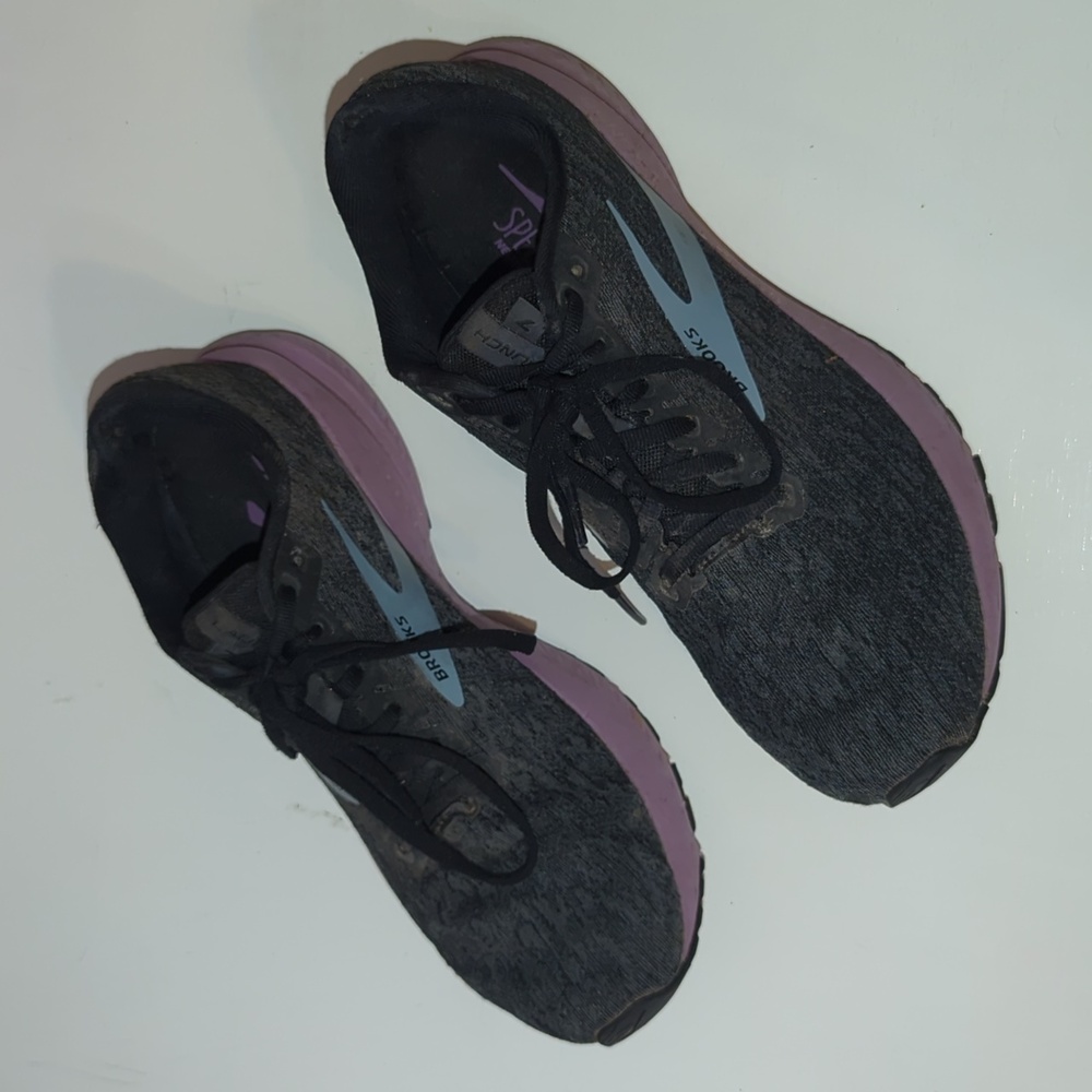 Brooks Launch 7